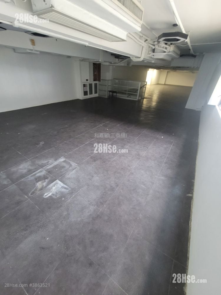 Yardley Commercial Building Sell