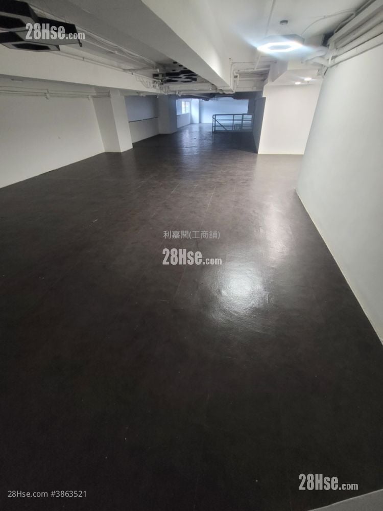 Yardley Commercial Building Sell