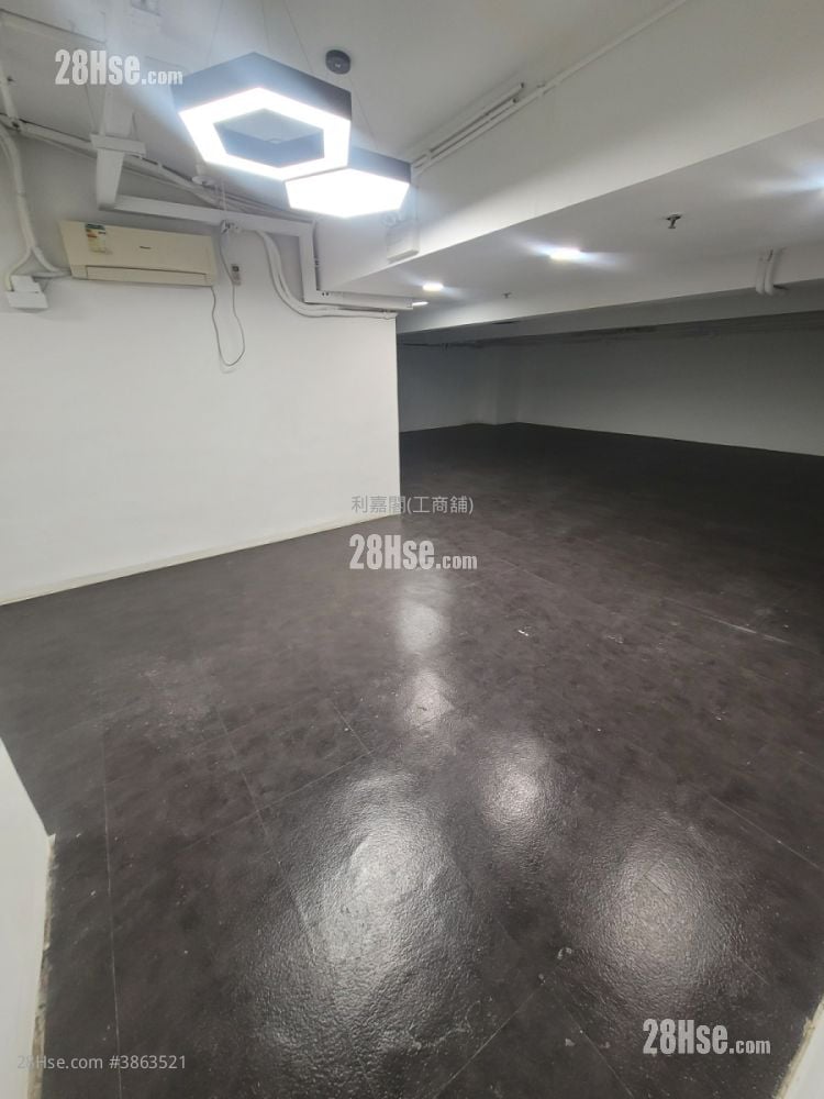 Yardley Commercial Building Sell