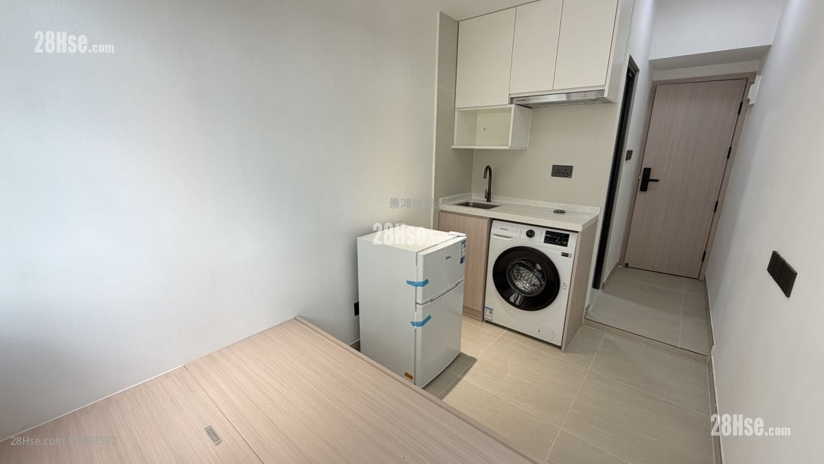 Man Fai Building Rental Studio , 1 Bathroom 120 ft²