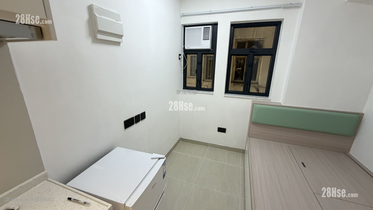 Man Fai Building Rental Studio , 1 Bathroom 120 ft²