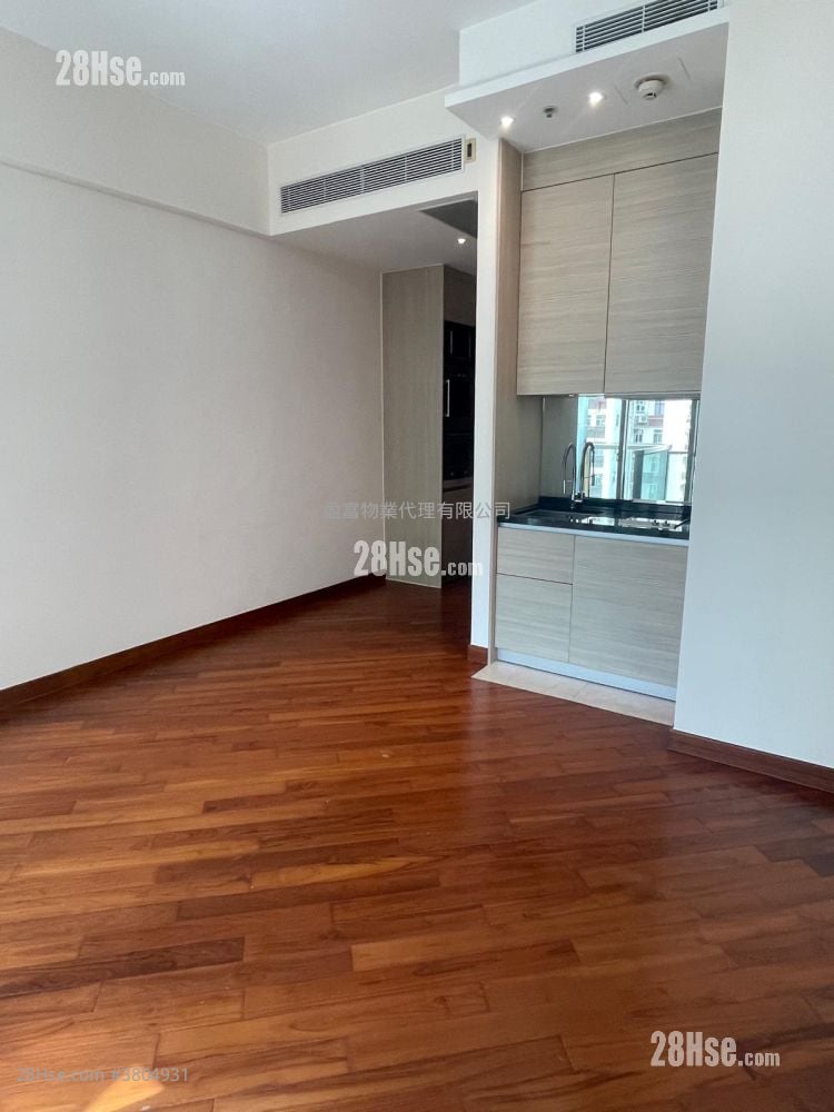 The Avenue Rental Studio , 1 Bathroom 339 ft²
