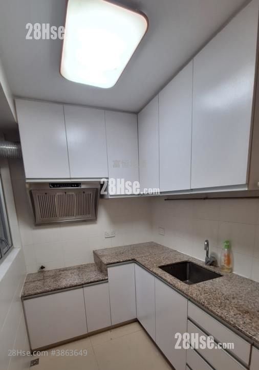 Whampoa Garden Sell 3 Bedrooms , 2 Bathrooms 639 ft²
