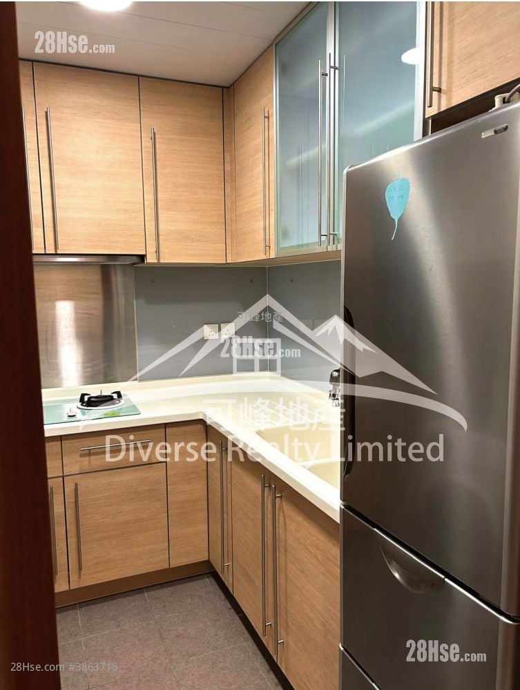Bayview Garden Rental 3 Bedrooms , 2 Bathrooms 702 ft²