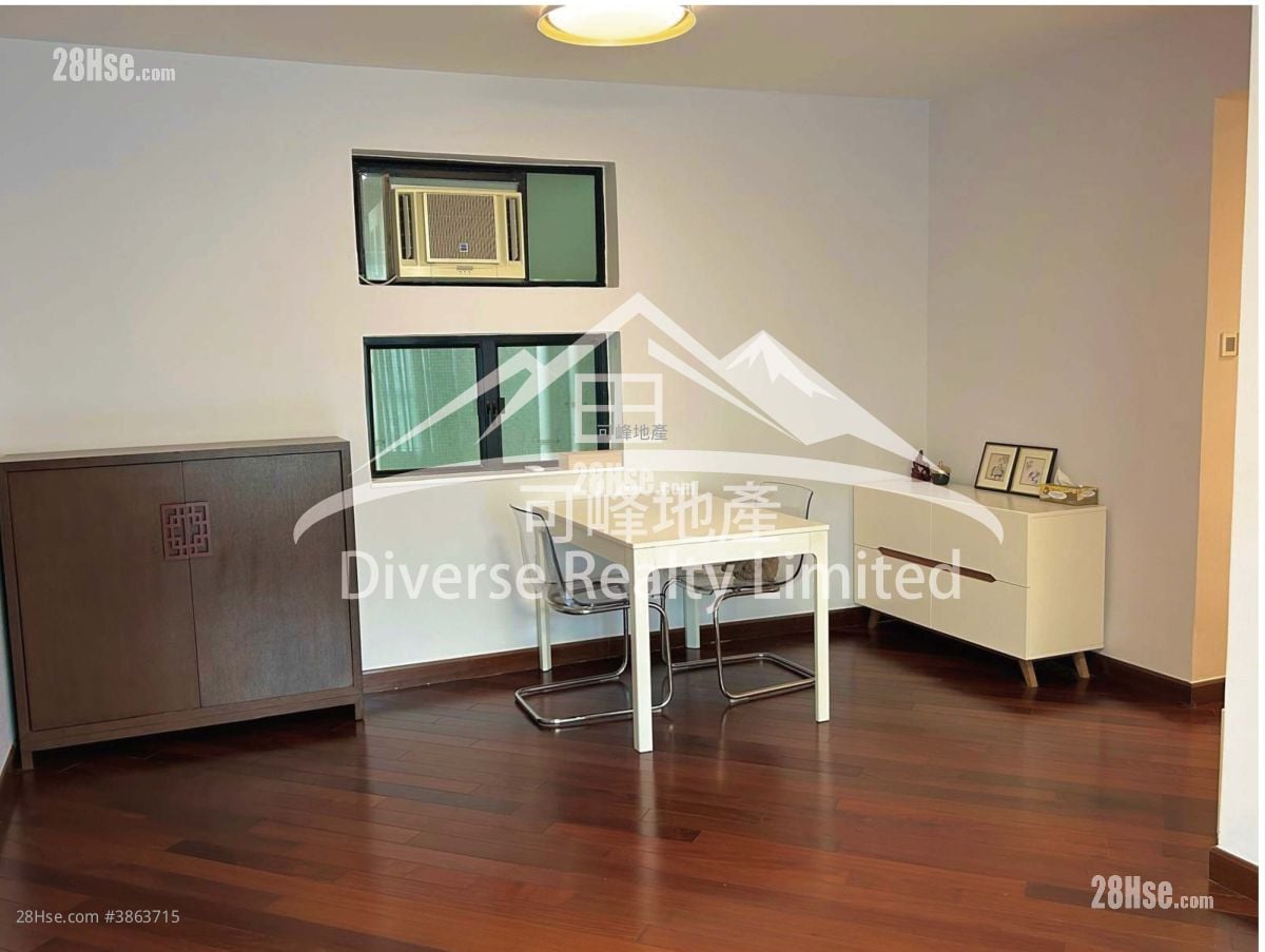Bayview Garden Rental 3 Bedrooms , 2 Bathrooms 702 ft²