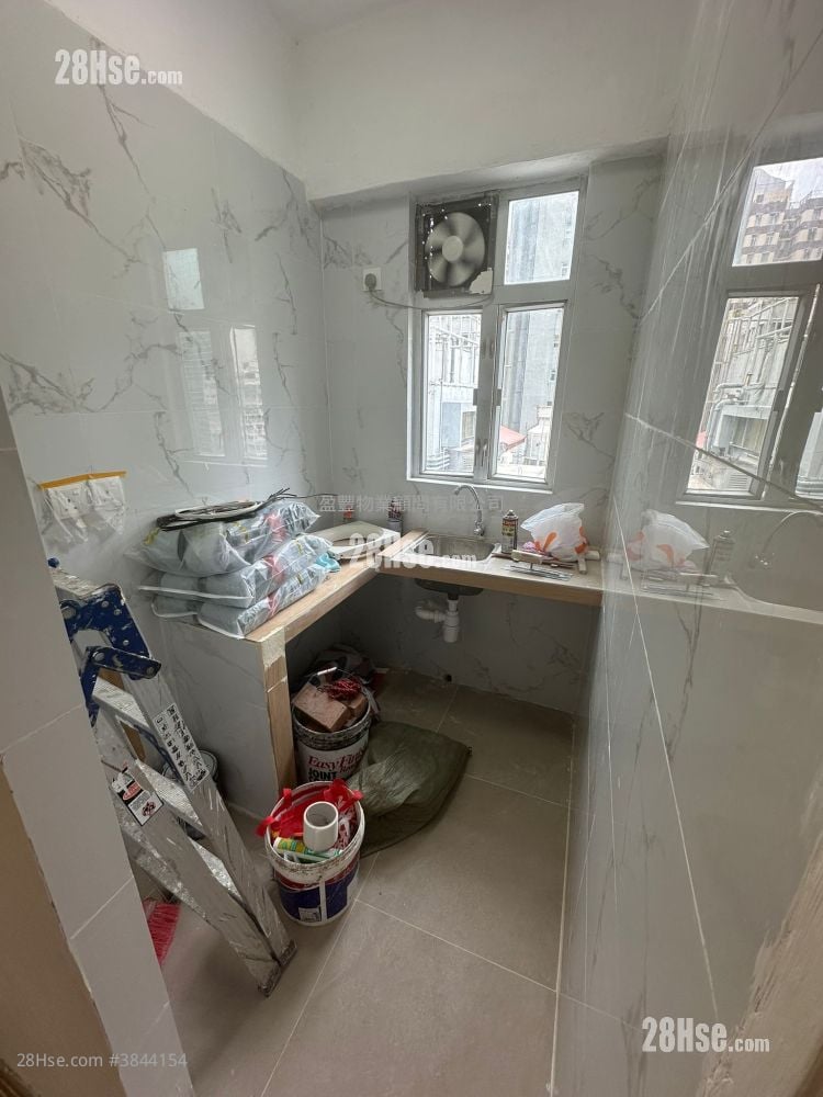 Southorn Mansion Rental Studio , 1 Bathroom 339 ft²