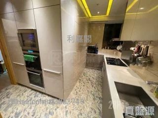 Jade Grove Sell 3 Bedrooms 2,452 ft²