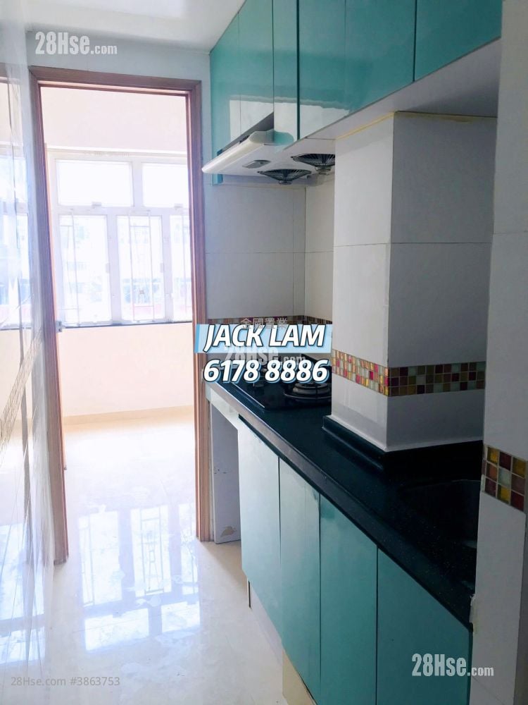 Kam Fai Building Sell 2 Bedrooms , 1 Bathroom 259 ft²