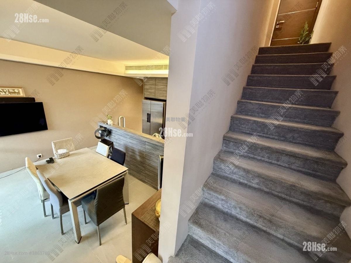 Seasons Palace Sell 3 Bedrooms 907 ft²