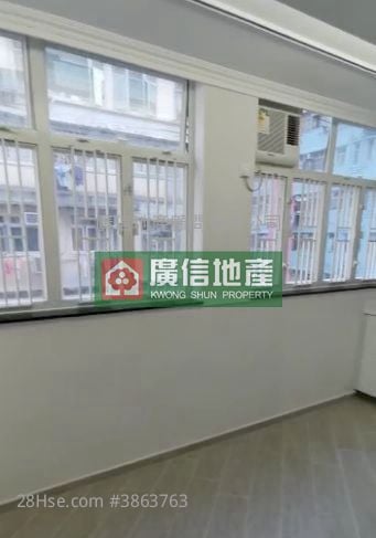 中原樓 租盤 開放式間隔 , 1 浴室 130 平方呎