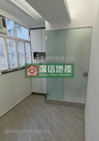 中原樓 租盤 開放式間隔 , 1 浴室 130 平方呎