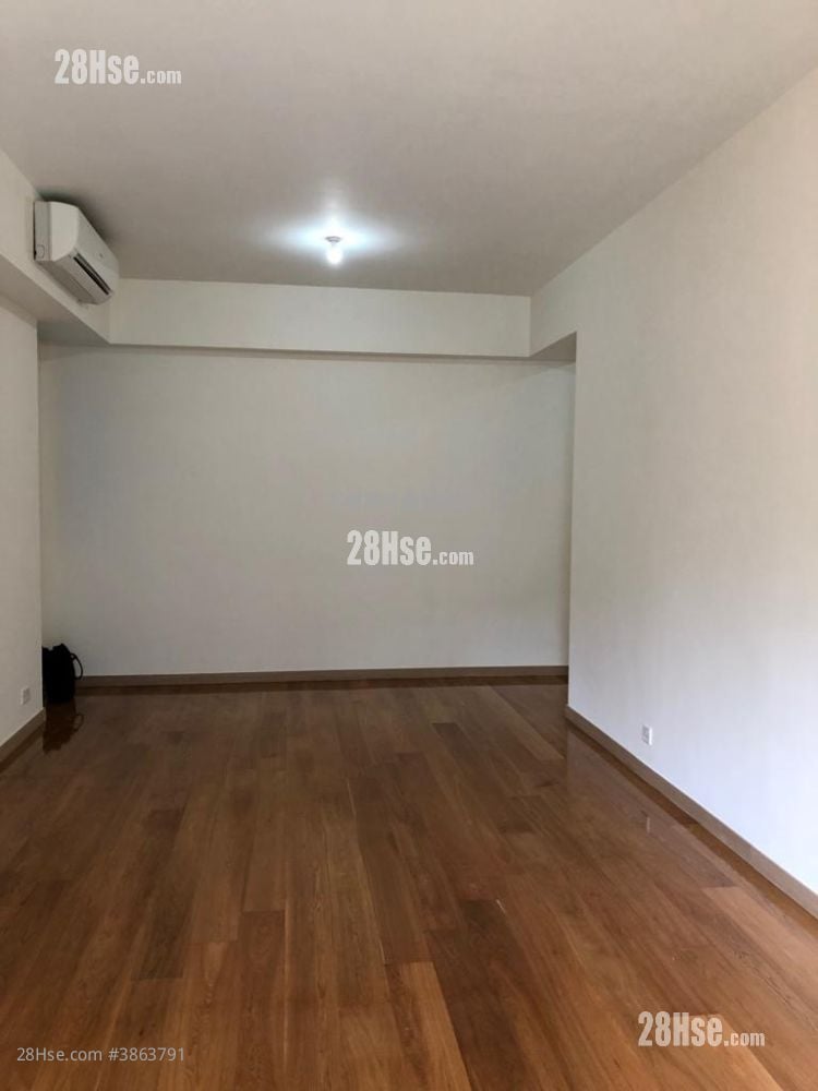 Dragons Range Sell 3 Bedrooms 990 ft²