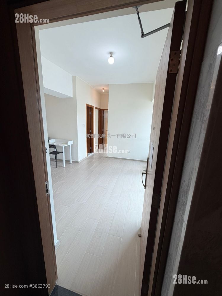 Grand Metro Rental 3 Bedrooms , 2 Bathrooms 671 ft²