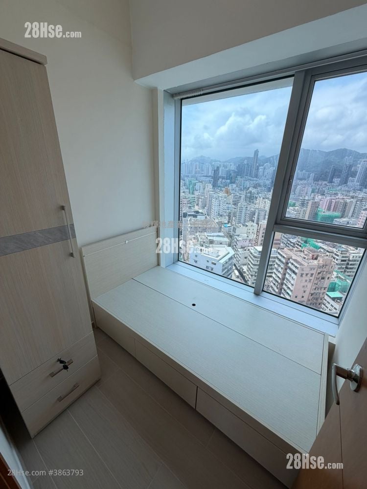 Grand Metro Rental 3 Bedrooms , 2 Bathrooms 671 ft²