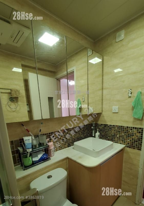 Sunshine Grove Sell 2 Bedrooms , 1 Bathroom 470 ft²