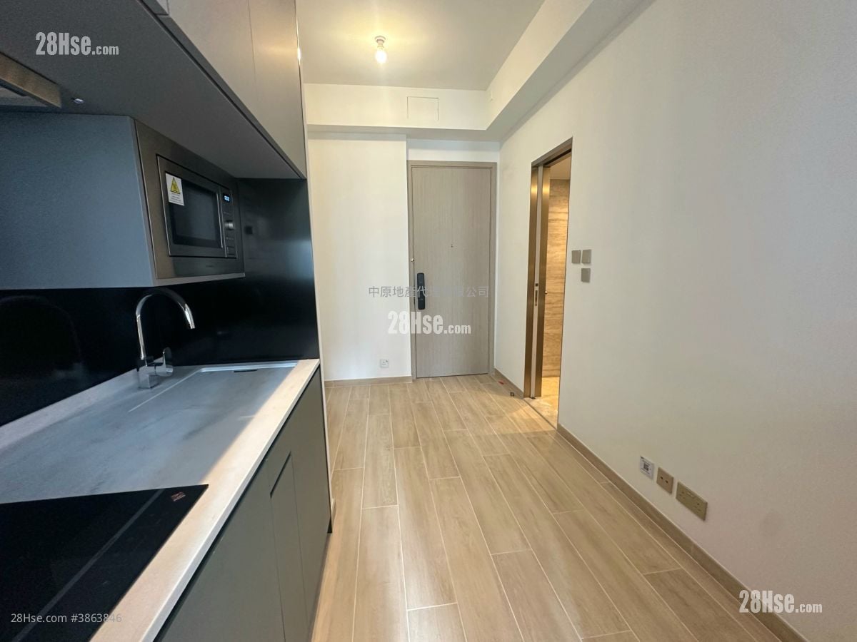 Soyo Square Sell Studio , 1 Bathroom 177 ft²
