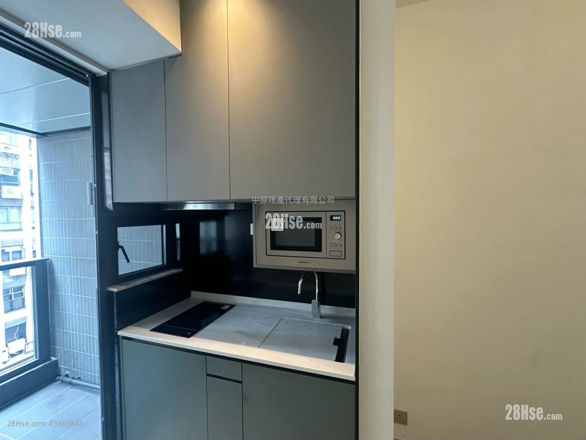 Soyo Square Sell Studio , 1 Bathroom 177 ft²