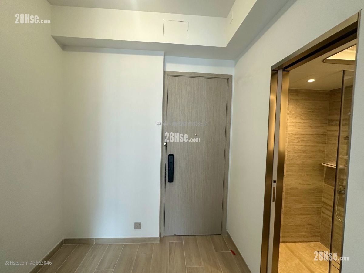 Soyo Square Sell Studio , 1 Bathroom 177 ft²