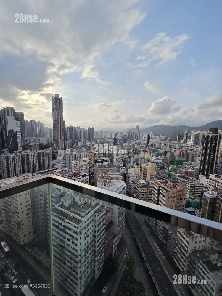 Grand Metro Rental 3 Bedrooms , 2 Bathrooms 699 ft²