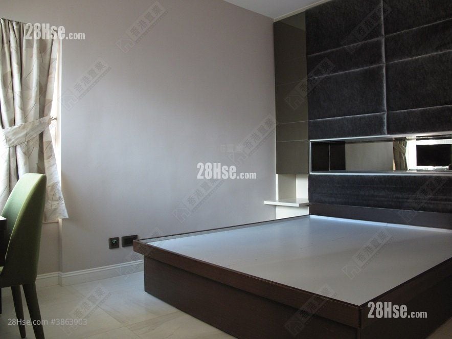 The Waterfront Sell 3 Bedrooms , 2 Bathrooms 1,060 ft²