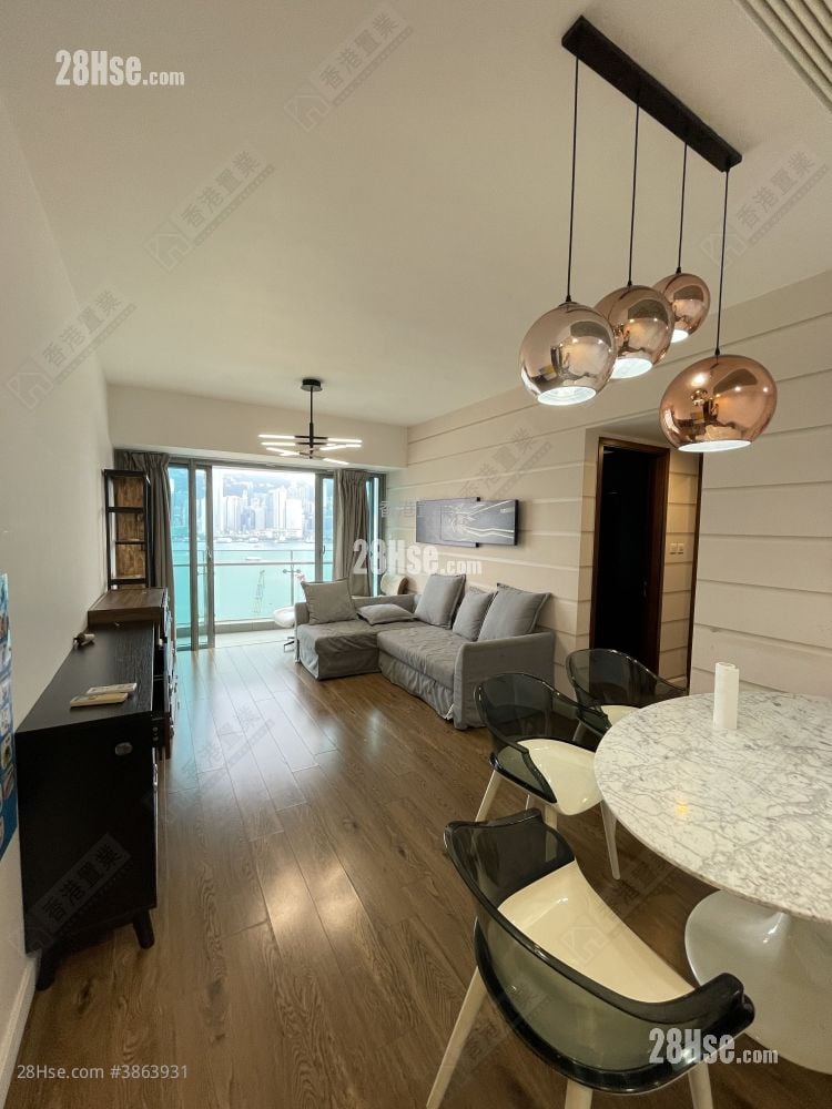 The Harbourside Sell 2 Bedrooms , 2 Bathrooms 794 ft²