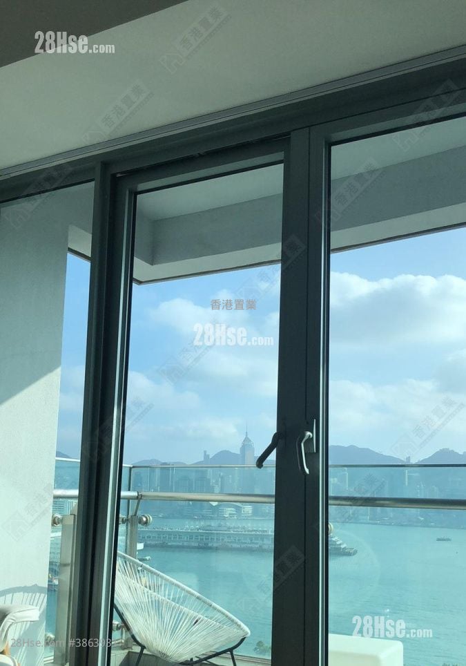 The Harbourside Sell 2 Bedrooms , 2 Bathrooms 794 ft²