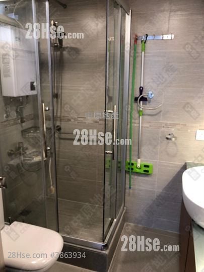 Siu Hong Court Rental 438 ft²