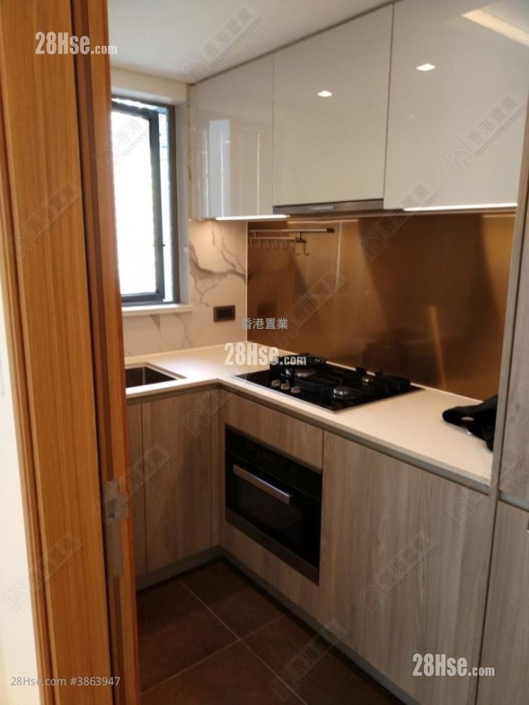 One Kai Tak(I) Sell 3 Bedrooms 567 ft²