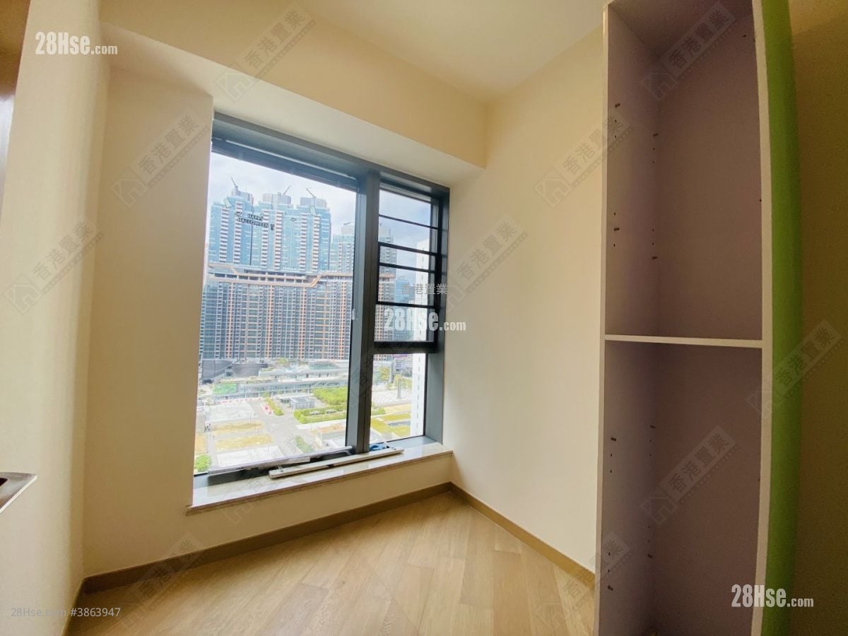 One Kai Tak(I) Sell 3 Bedrooms 567 ft²