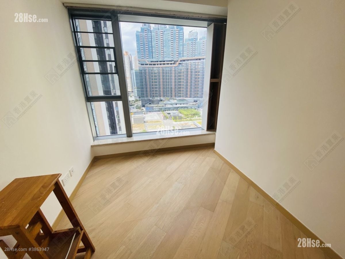 One Kai Tak(I) Sell 3 Bedrooms 567 ft²