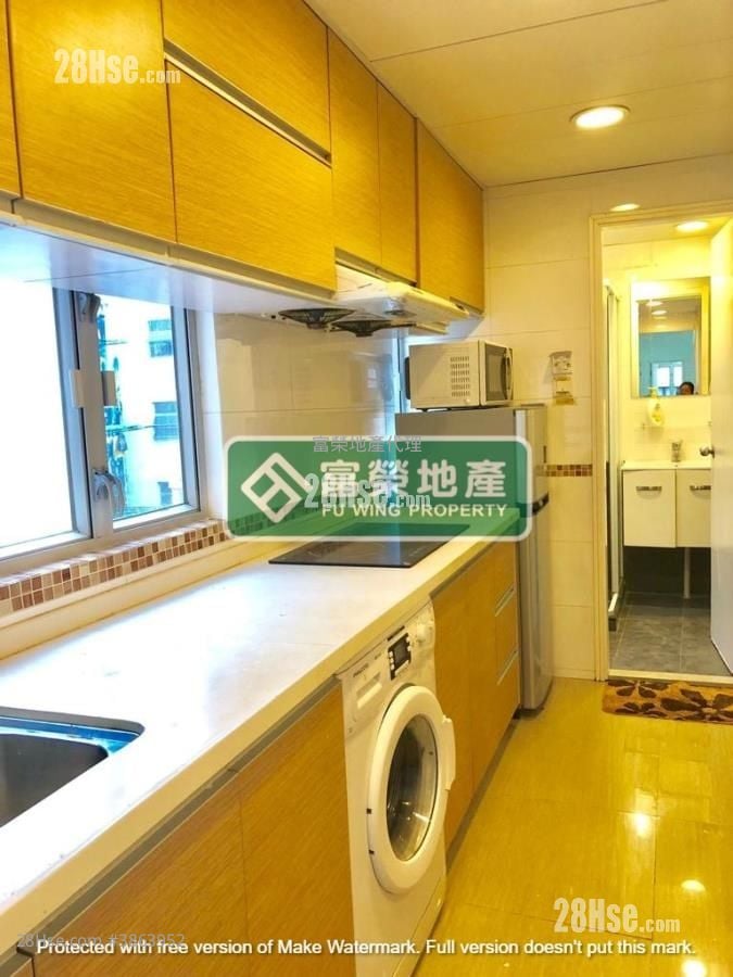 鸿添大楼 售盘 3 房 712 平方尺