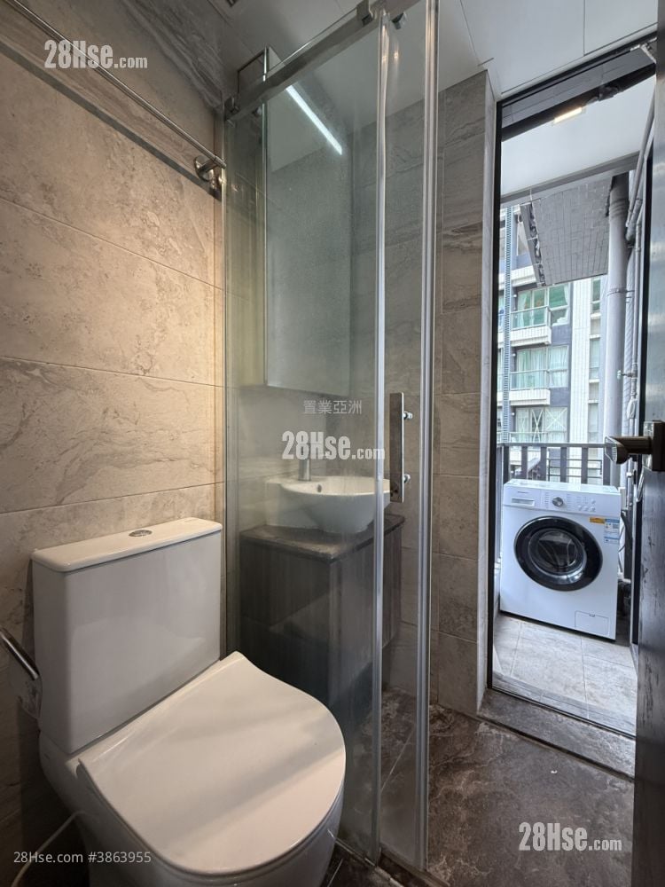Ava128 Rental Studio , 1 Bathroom 227 ft²