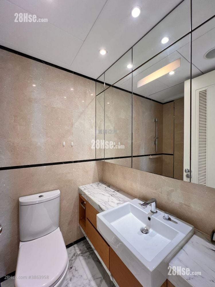 Lexington Hill Rental 2 Bedrooms , 1 Bathroom 588 ft²