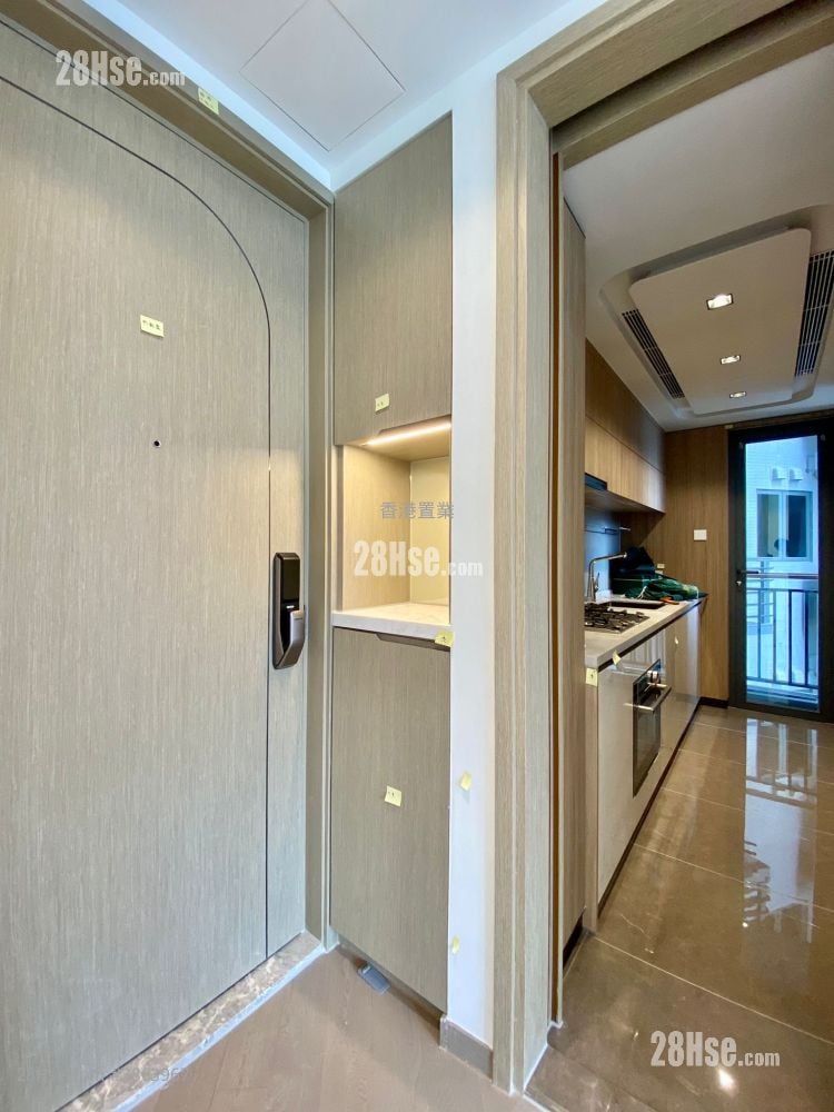 Upper River Bank Sell 2 Bedrooms 585 ft²