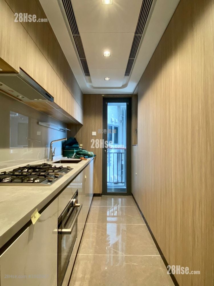 Upper River Bank Sell 2 Bedrooms 585 ft²