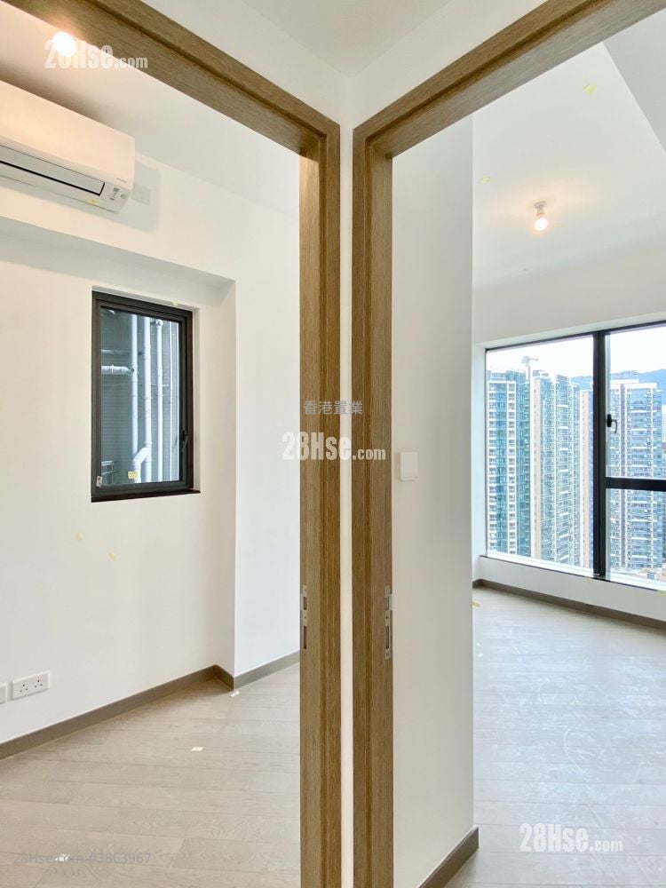 Upper River Bank Sell 2 Bedrooms 585 ft²
