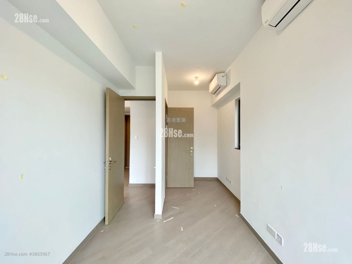 Upper River Bank Sell 2 Bedrooms 585 ft²