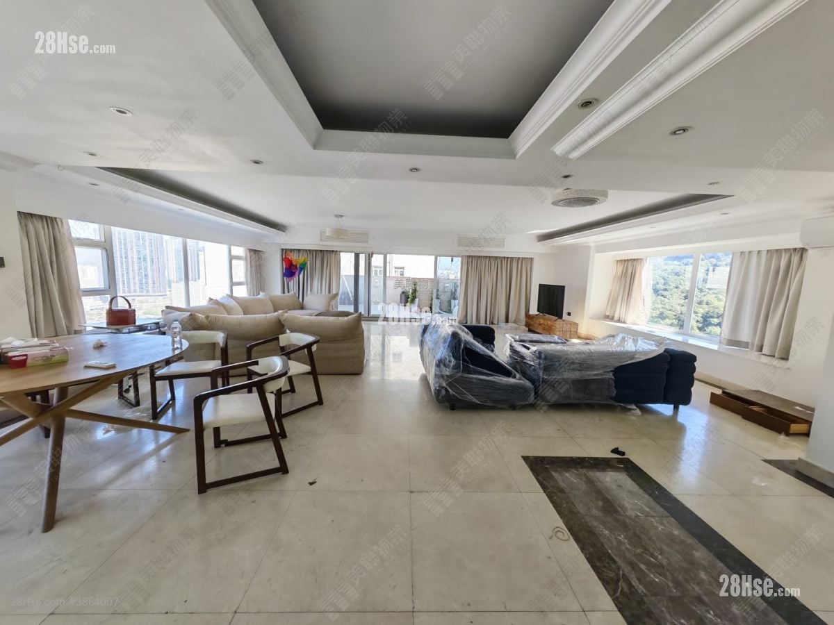 Julimount Garden Sell 4 Bedrooms 2,279 ft²