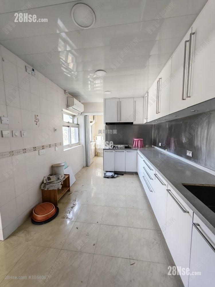 Julimount Garden Sell 4 Bedrooms 2,279 ft²