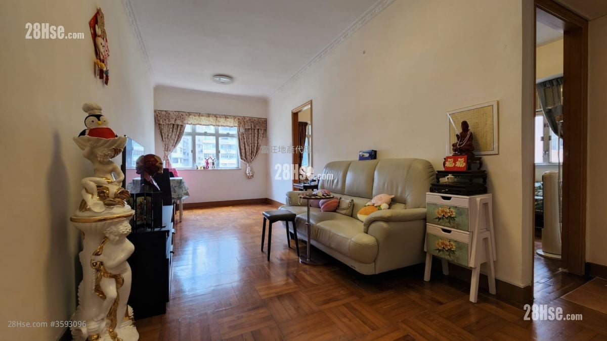 Champion House Sell 2 Bedrooms , 1 Bathroom 590 ft²