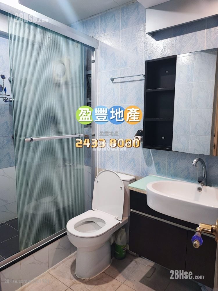 兆山苑 租盤 2 房 , 1 浴室 546 平方呎