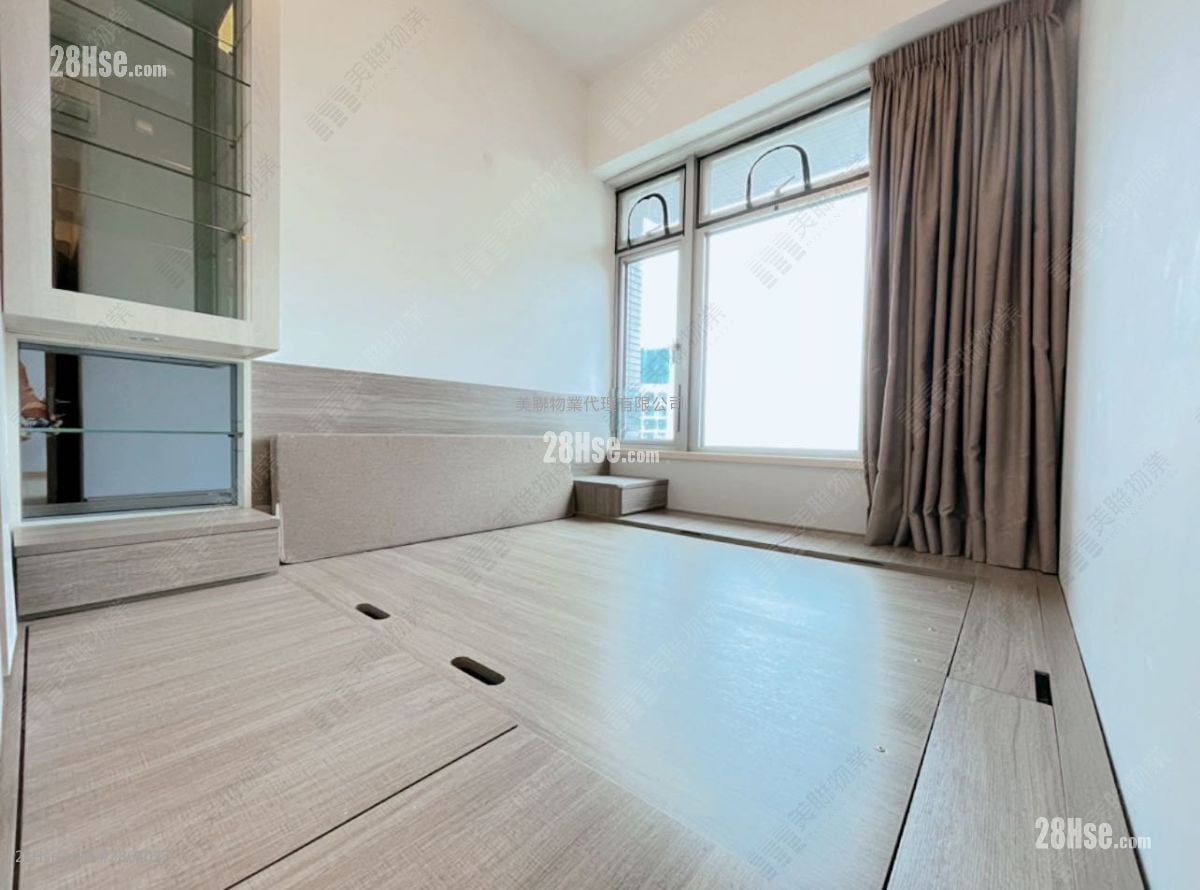 Century Link Rental 3 Bedrooms , 2 Bathrooms 601 ft²