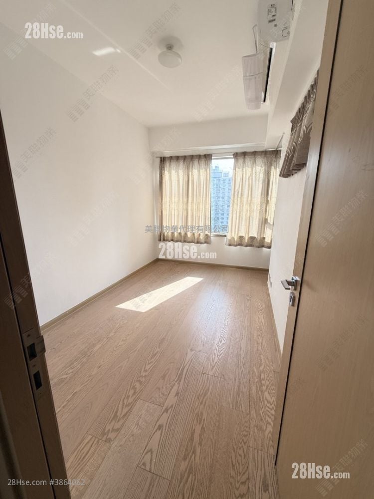 Seaside Sonata Sell 3 Bedrooms 786 ft²