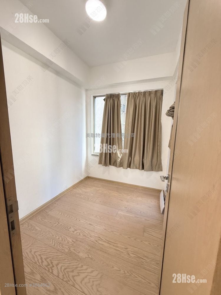 Seaside Sonata Sell 3 Bedrooms 786 ft²