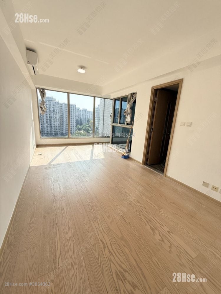 Seaside Sonata Sell 3 Bedrooms 786 ft²