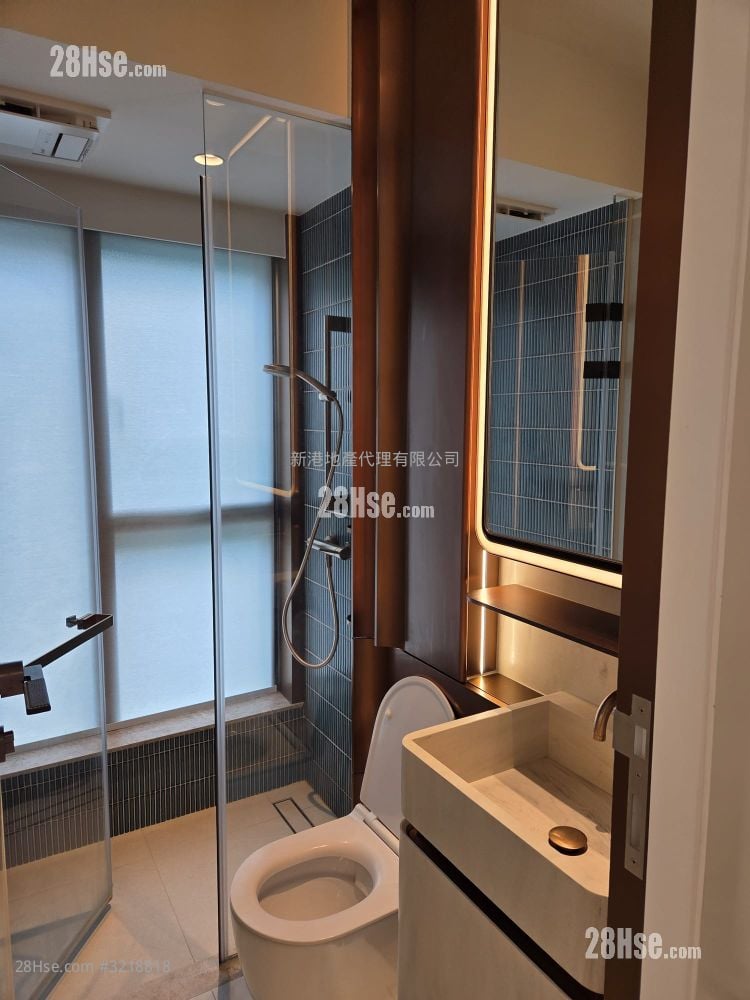 Baker Circle Euston Rental 2 Bedrooms , 1 Bathroom 378 ft²