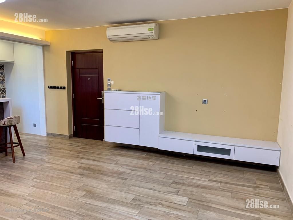 Melody Garden Sell 3 Bedrooms , 1 Bathroom 695 ft²