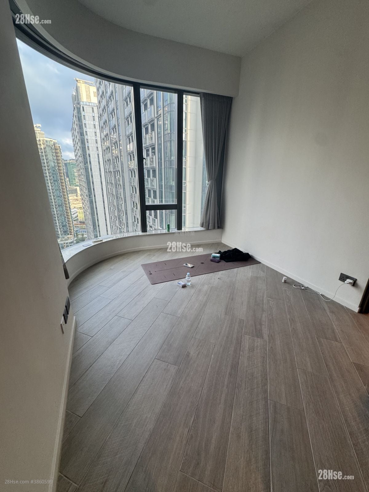 The Henley Rental 1 Bedroom , 1 Bathroom 367 ft²