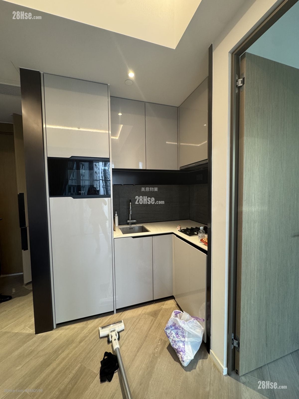 The Henley Rental 1 Bedroom , 1 Bathroom 367 ft²