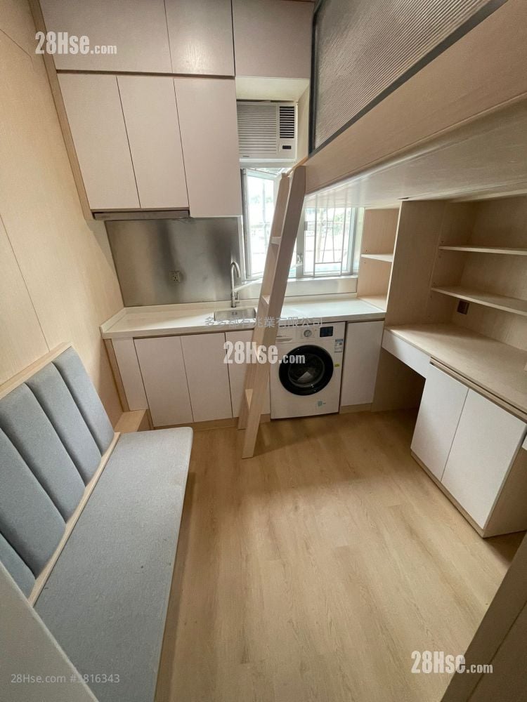 Jade Mansion Rental Studio , 1 Bathroom 180 ft²